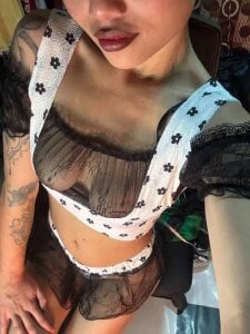 Zdjęcia angel_aarna Public:  9