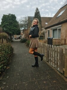 MeesteresLisanne Public Gambar 3