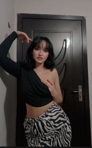 _ivydoll_Public Bild 3