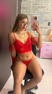 AuroraSim VALENTINE'S 💕💋🌹 Hình 2