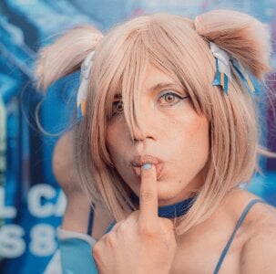 zakira_kyun Felix Argyle Pic 2