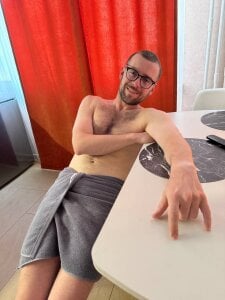 AdeleLaCr0ix guys, this is our story, we want to share it with you Pic 5