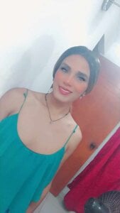 dinapoisonxxx .. Pic