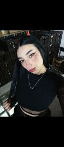 _weird_sativa Casual Pic 2