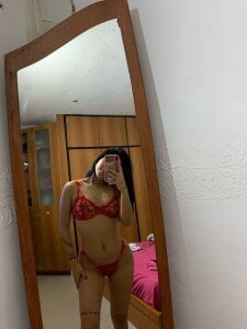 Grouphot_naugthy MIKAELLA Billede 2