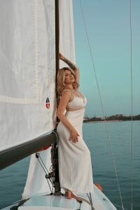 Lilith_blondy