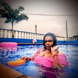 anai_valentinex Look at my photos Pic 5