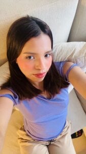 Laura_serenaのSHY GIRLの枚の写真