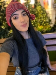 Cora_222 Christmas 2025 🎄 Pic 8