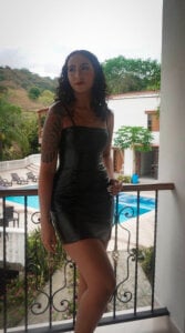 agatha_collins_ Fine and elegant woman Pic 3