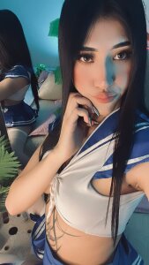 Public de Ahri-roux- Foto 4