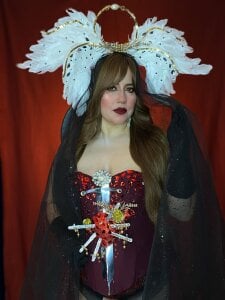 lindsay_taylorjoy Alternative Valentine's Day. Divine love.💖✨🔥 Billede 4