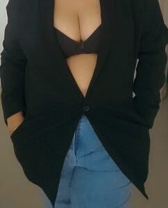 Labanyaa chubby Pic 2