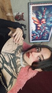 Julls420_ Public Pic 3