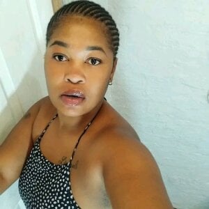 Sexybella-97 Being my self and sexy Pic