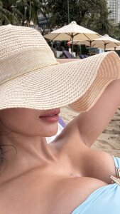 LonelyMillionaire Public Pic 5