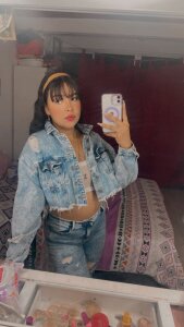 Annie_leo Public Pic