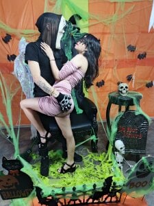 Ari_and_Storm Happy Halloween Pic 7