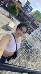 Miaawhithe Public Foto 5