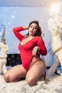 Carolina_Arias happy and sexy christmas 🥰😈 Pic 3
