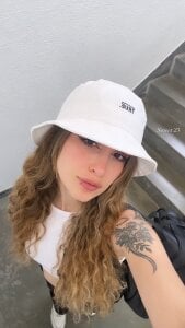 Amy-Parrish: Best selfies🌷 ( 3 фото)