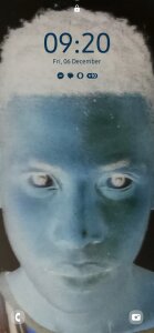 Kingshifter Public  3টি ছবি