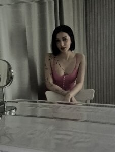 ammy_cummy Ready to rise to temptation? Pic 6