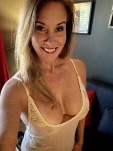 IndianaCooper: Sexy Selfies! ( 6 фото)
