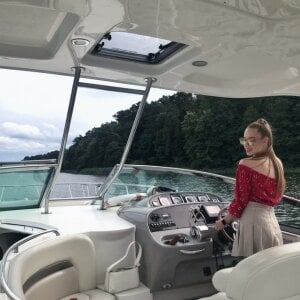 Linda054