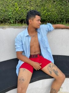 AndrewKenoxx_ Our Valentine’s Date 🍷🍷 Foto 7