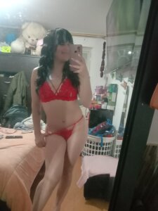 emily_pink18 Public Pic 4