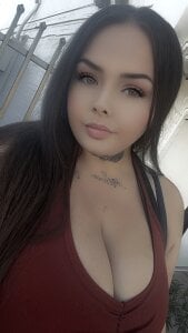 DirtyGirl_Hazel Public Pic 2