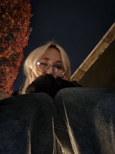 Marry_sharp My walk in the park зображення 2