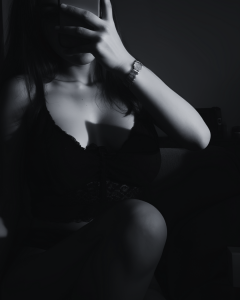 hotgirlriya Public  2. fénykép