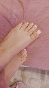 ivonny_miller kullanıcısının MY FEET 💖❤️ albümü -  2 fotoğraf