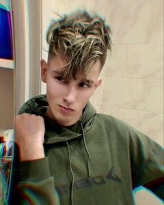 James_Mills kullanıcısının Mysterious sexuality albümü -  9 fotoğraf