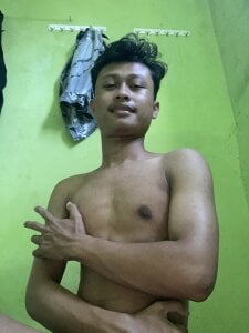 your_boys13 Public Pic 3