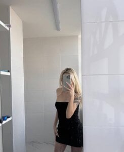 Lesya1kenknk What are you up to? Pic