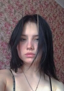 KarenKinley Public Pic 2