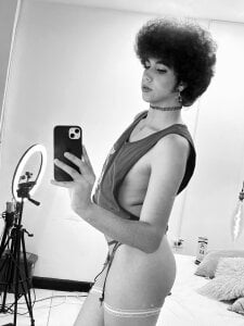 Kheyler_1 Horny for you  2. fénykép