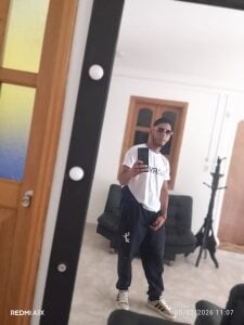 warmNoah a little of me зображення 3