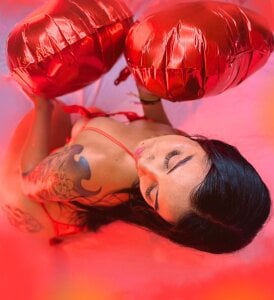 GabiHillsのHappy Valentine's 💋の 3枚の写真