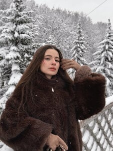 AmeliaFlares Winter wipe❄️ Pic