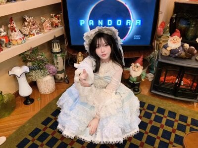 miemieyu-2003 你的小野猫 Pic