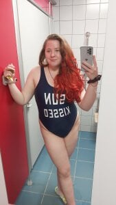 KateeSunnyy Hi, Im Kate! Pic