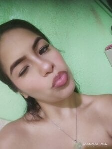 Madison_camhot