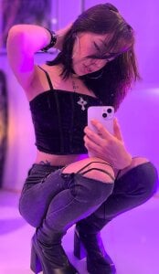 HarperrWest “The question is… are you going to stare or are you going to get a little closer?” 🐰🙈 صورة واحدة|HarperrWest “The question is… are you going to stare or are you going to get a little closer?” 🐰🙈 صورتان|HarperrWest “The question is… are you going to stare or are you going to get a little closer?” 🐰🙈  3 صور|HarperrWest “The question is… are you going to stare or are you going to get a little closer?” 🐰🙈  3 صورة