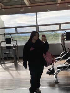 Sophia_cyrus11 I wanna be Muscle Mommy Pic 2