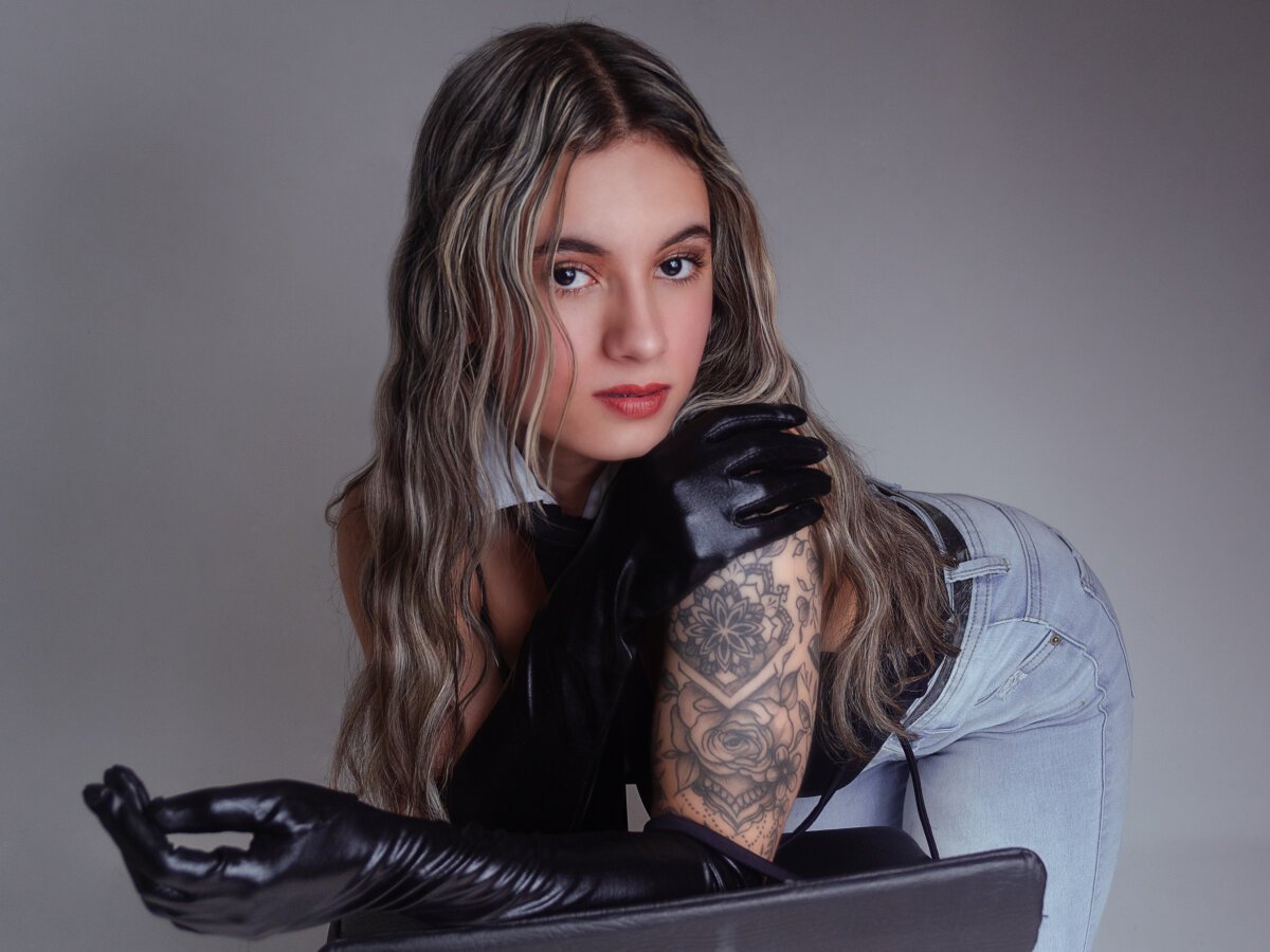 Ảnh Thịnh Hành của JuliaColemann 2635