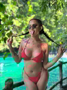 Angela_foxx Public Pic 3